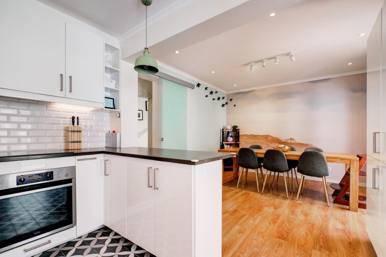 Comfortable Town House In Quiet Area By Lovelystay Lisboa Extérieur photo