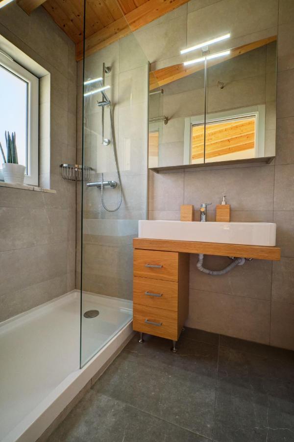 Comfortable Town House In Quiet Area By Lovelystay Lisboa Extérieur photo